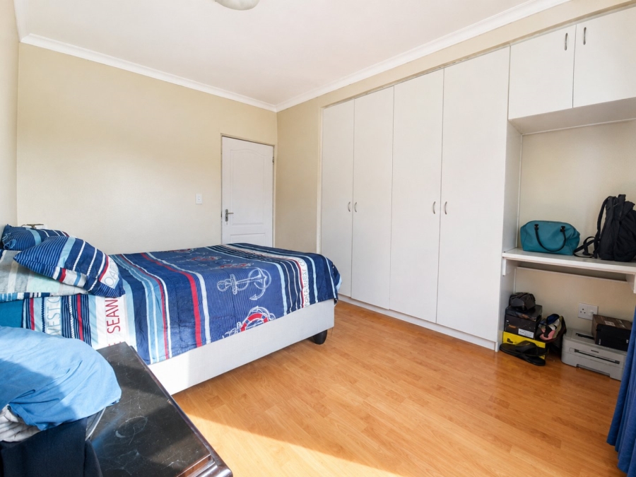 2 Bedroom Property for Sale in Burgundy Estate Western Cape